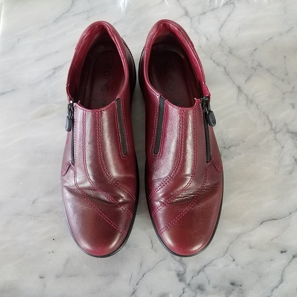 ecco shoes with zipper